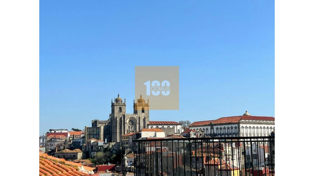 Prédio para Venda em Cedofeita, Santo Ildefonso, Sé, Miragaia, São Nicolau e Vitória Foto 10