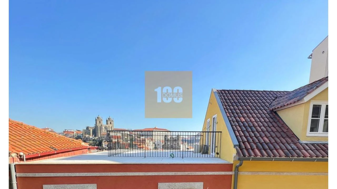 Prédio para Venda em Cedofeita, Santo Ildefonso, Sé, Miragaia, São Nicolau e Vitória Foto 7