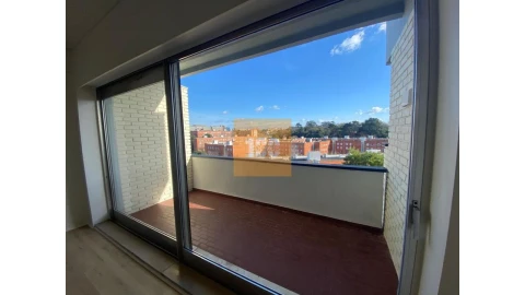 Apartamento T4 para Venda em São Mamede de Infesta e Senhora da Hora