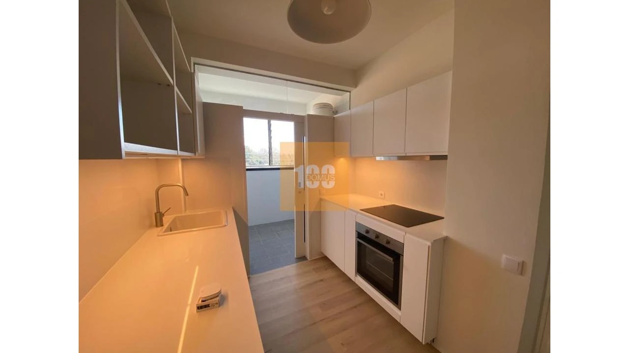 Apartamento T4 para Venda em São Mamede de Infesta e Senhora da Hora Foto 10