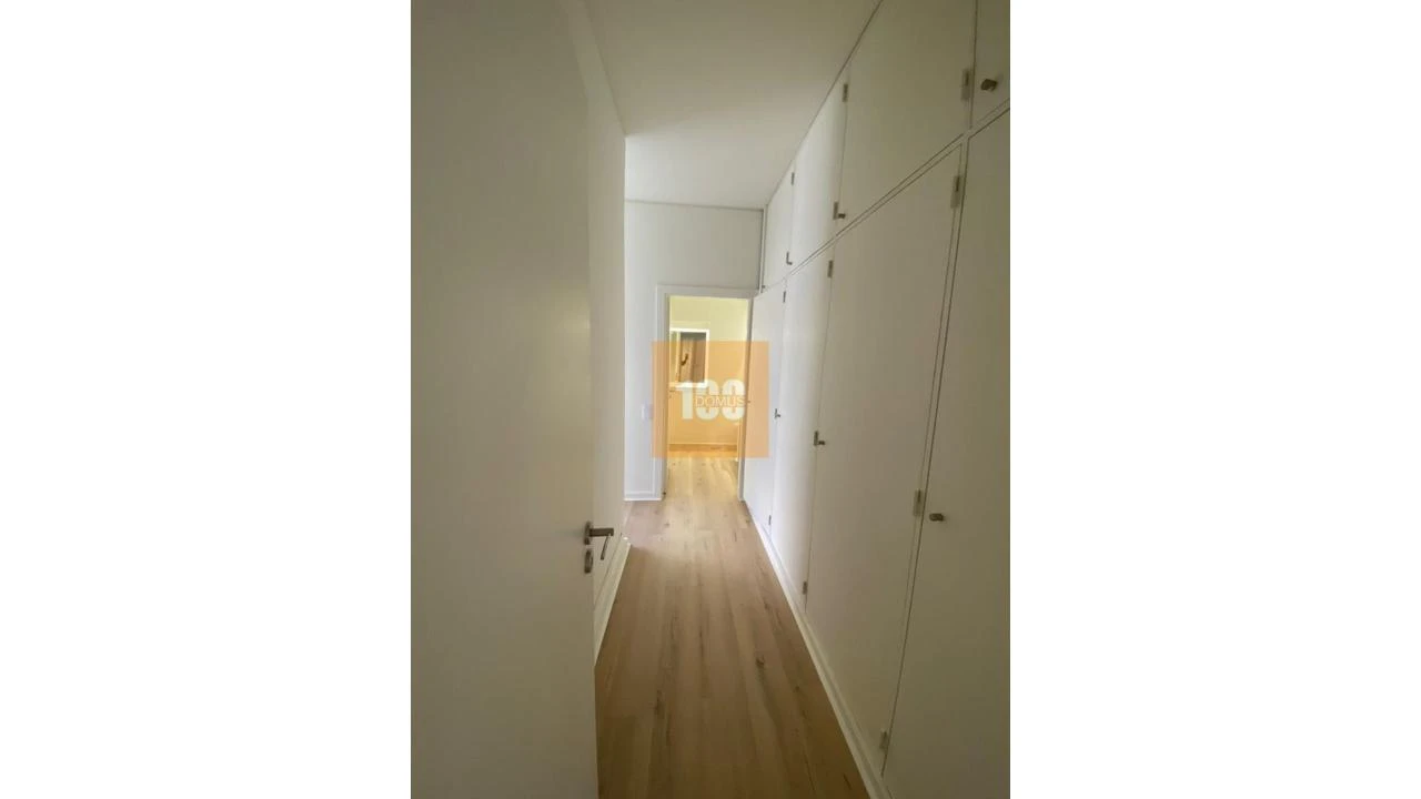 Apartamento T4 para Venda em São Mamede de Infesta e Senhora da Hora Foto 14