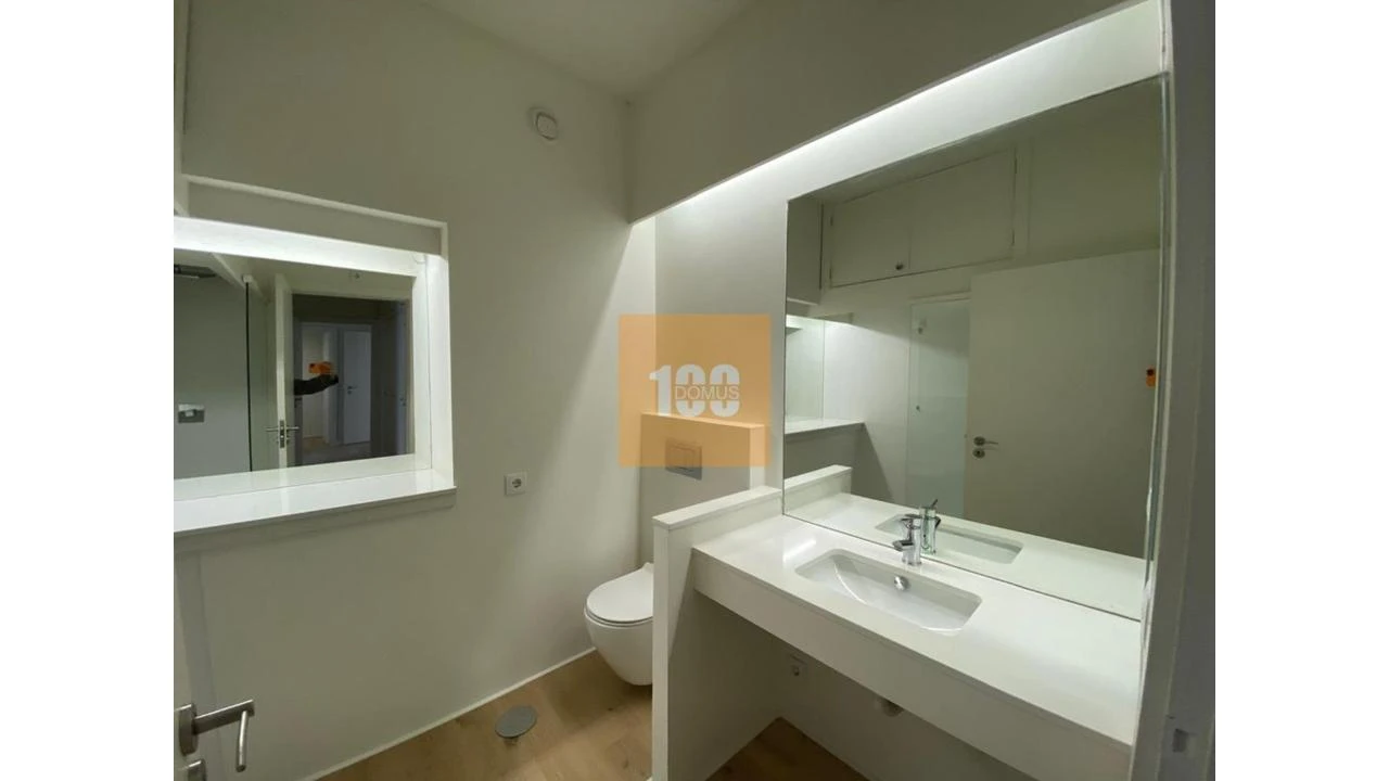 Apartamento T4 para Venda em São Mamede de Infesta e Senhora da Hora Foto 16