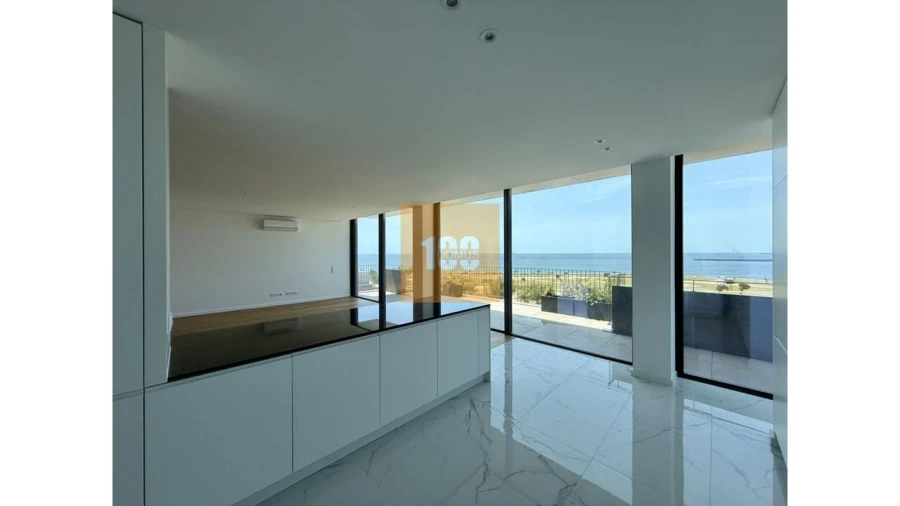 Apartamento T4 para Venda em Malta e Canidelo Foto 10