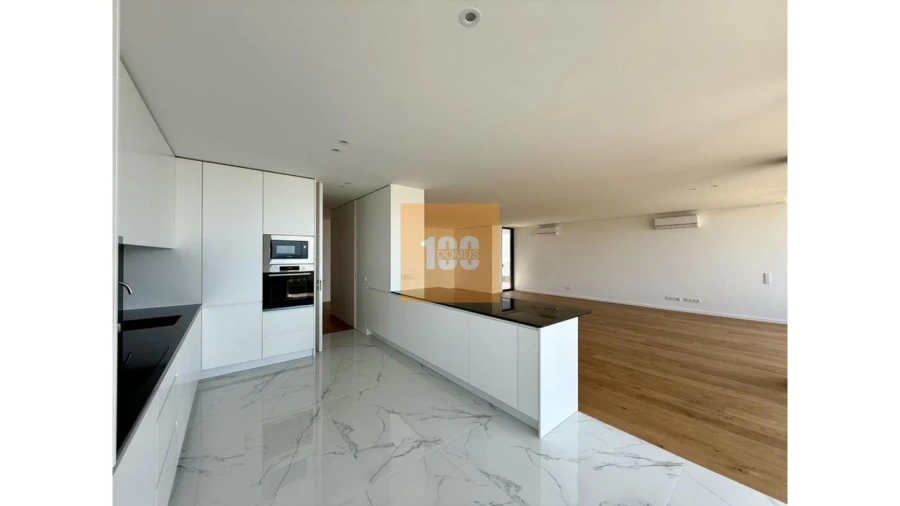 Apartamento T4 para Venda em Malta e Canidelo Foto 11