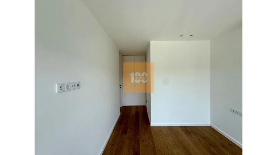 Apartamento T4 para Venda em Malta e Canidelo Foto 34