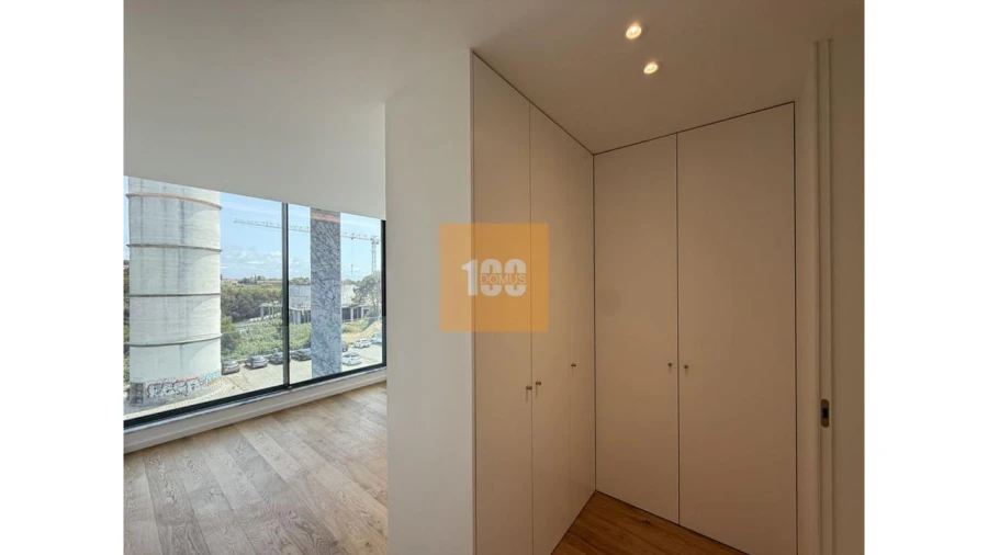 Apartamento T4 para Venda em Malta e Canidelo Foto 38