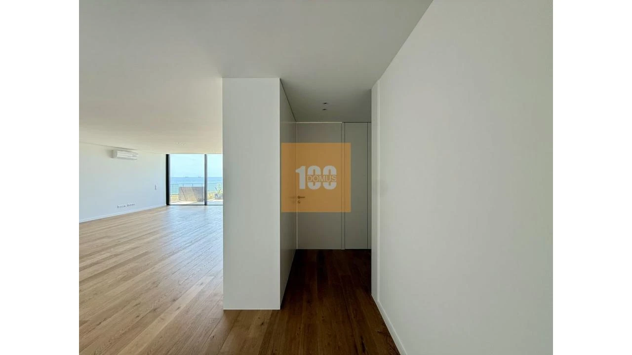 Apartamento T4 para Venda em Malta e Canidelo Foto 7