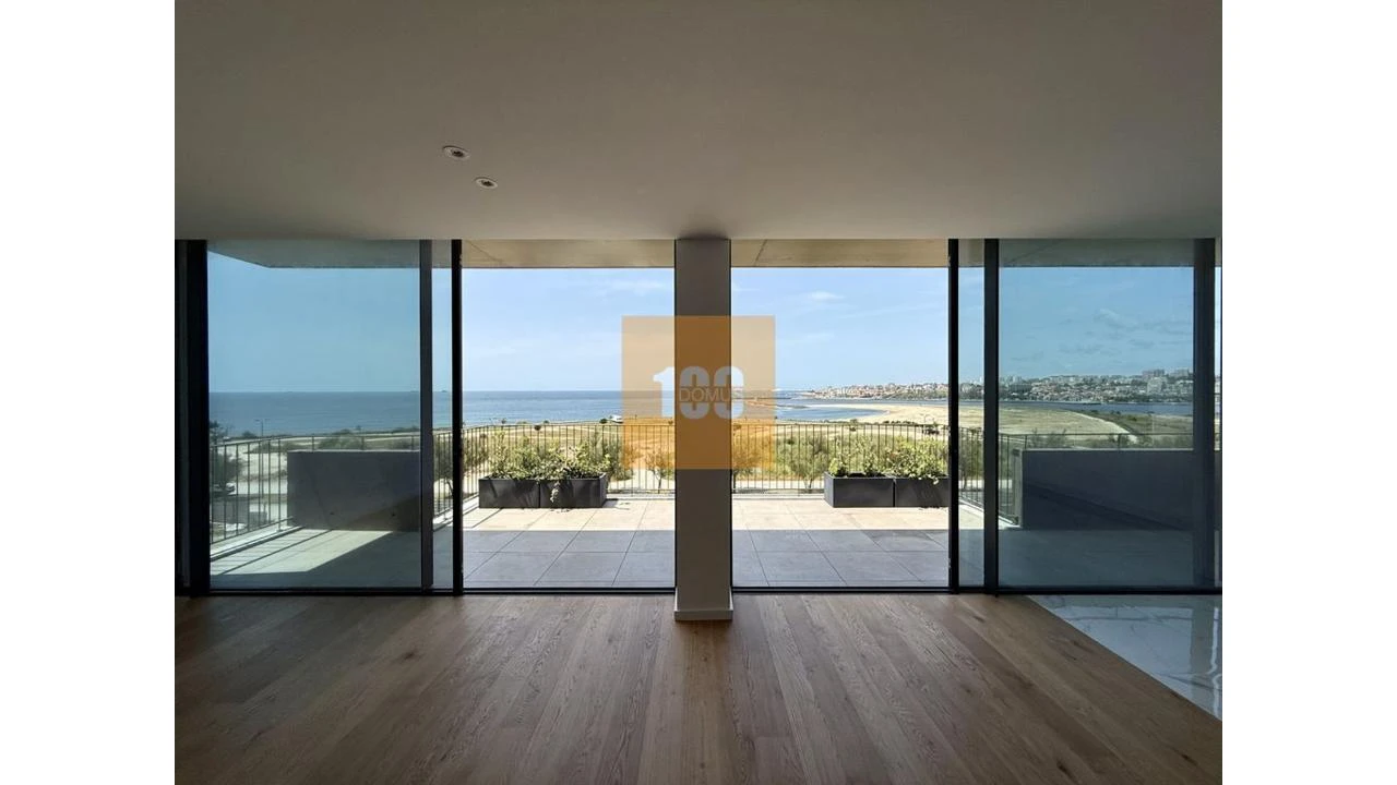 Apartamento T4 para Venda em Malta e Canidelo Foto 1