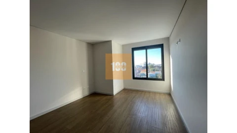 Apartamento T3 para Venda em Cedofeita, Santo Ildefonso, Sé, Miragaia, São Nicolau e Vitória
