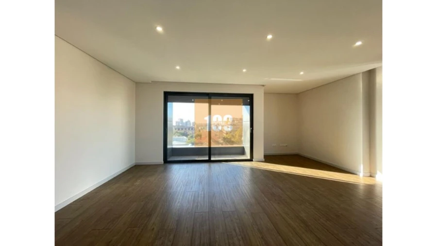 Apartamento T3 para Venda em Cedofeita, Santo Ildefonso, Sé, Miragaia, São Nicolau e Vitória Foto 20