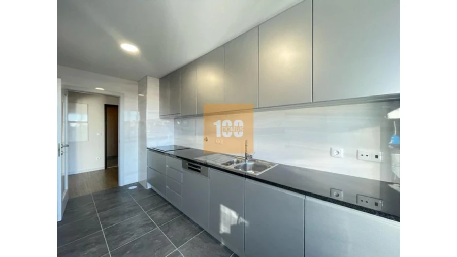 Apartamento T3 para Venda em Cedofeita, Santo Ildefonso, Sé, Miragaia, São Nicolau e Vitória Foto 10