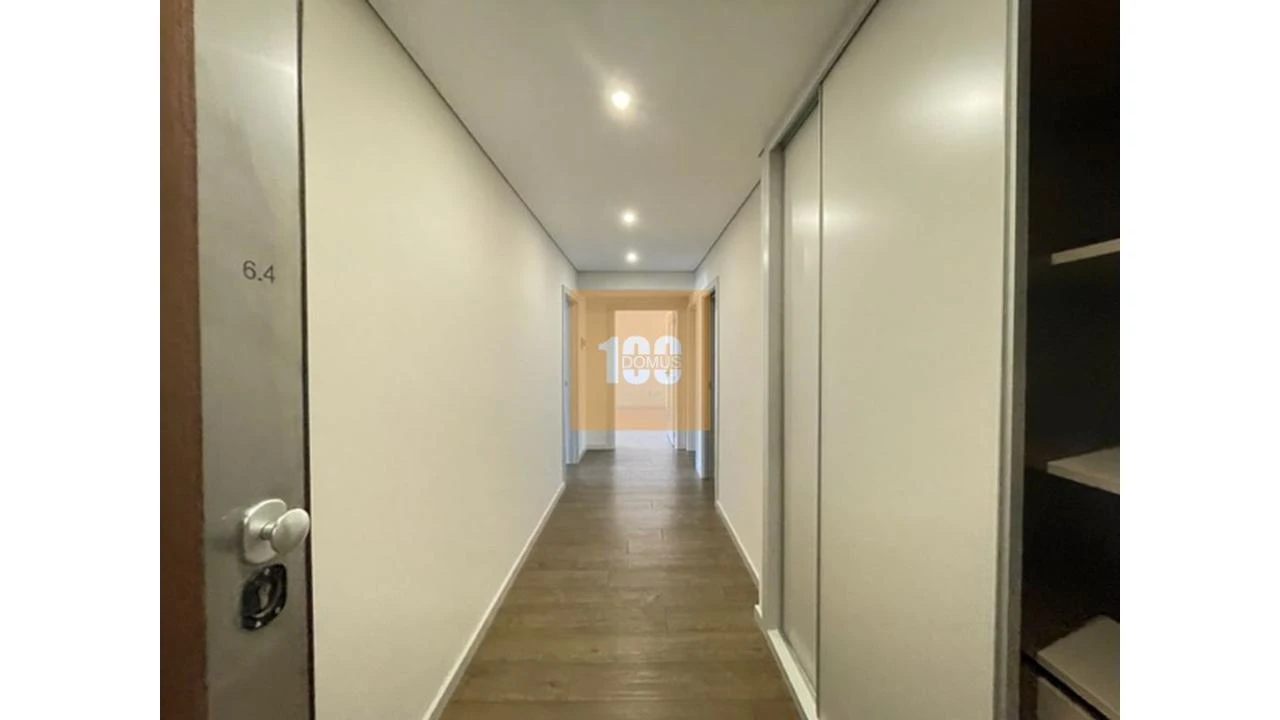Apartamento T3 para Venda em Cedofeita, Santo Ildefonso, Sé, Miragaia, São Nicolau e Vitória Foto 18