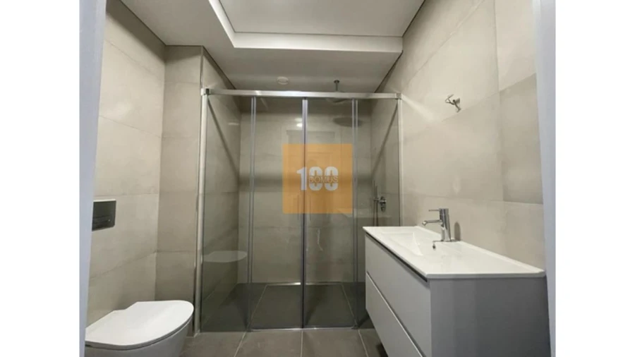 Apartamento T3 para Venda em Cedofeita, Santo Ildefonso, Sé, Miragaia, São Nicolau e Vitória Foto 24