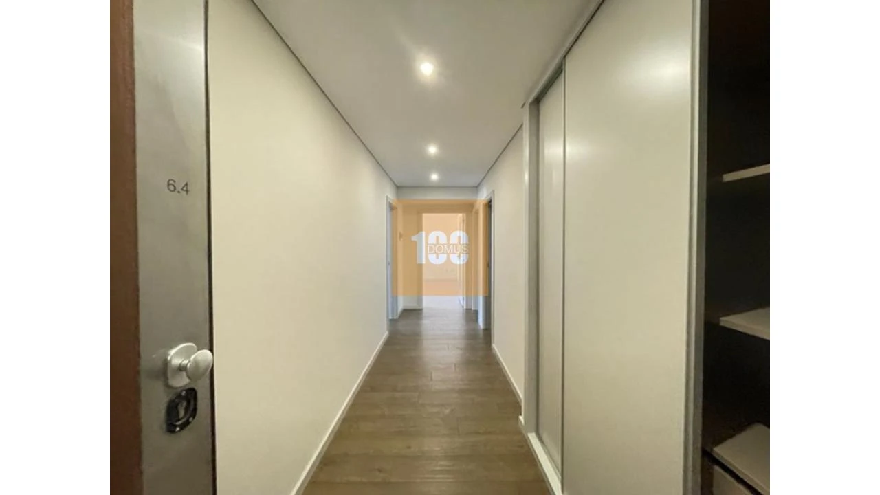 Apartamento T3 para Venda em Cedofeita, Santo Ildefonso, Sé, Miragaia, São Nicolau e Vitória Foto 16
