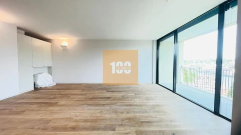 Apartamento T1 para Venda em Santa Marinha e São Pedro da Afurada