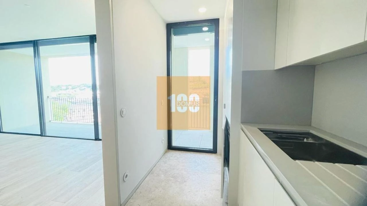 Apartamento T1 para Venda em Santa Marinha e São Pedro da Afurada Foto 7