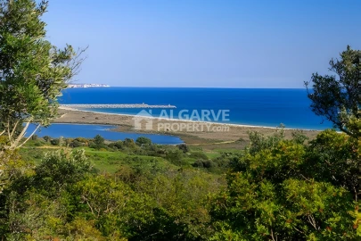 Terreno para Venda em Lagos (São Sebastião e Santa Maria)