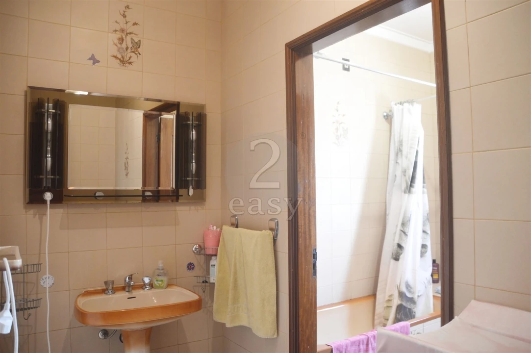 Moradia T4 para Arrendamento em Castelões Foto 12