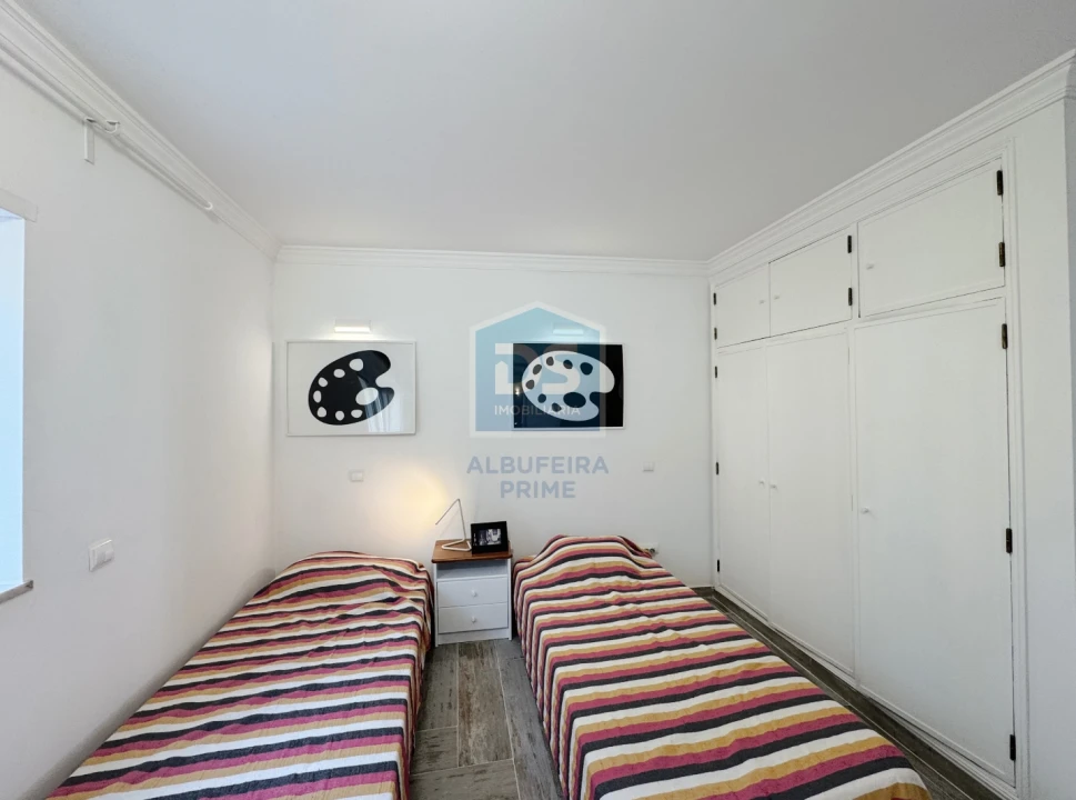 Apartamento T2 para Venda em Albufeira e Olhos de Água Foto 30