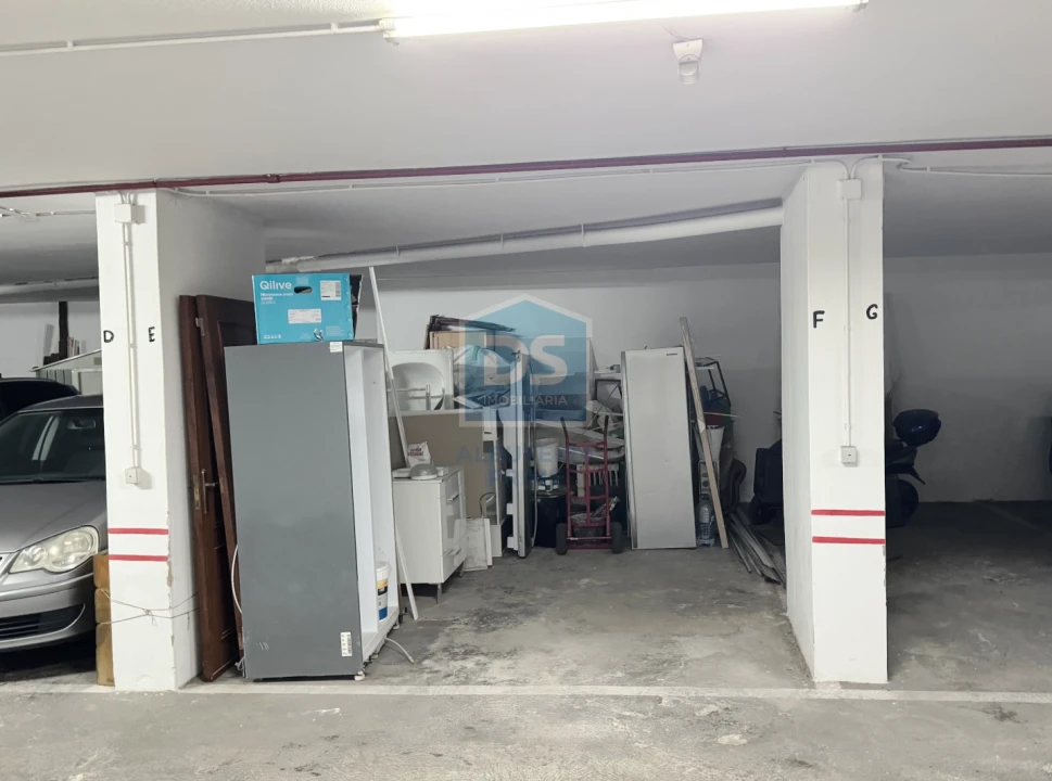 Apartamento T2 para Venda em Albufeira e Olhos de Água Foto 32