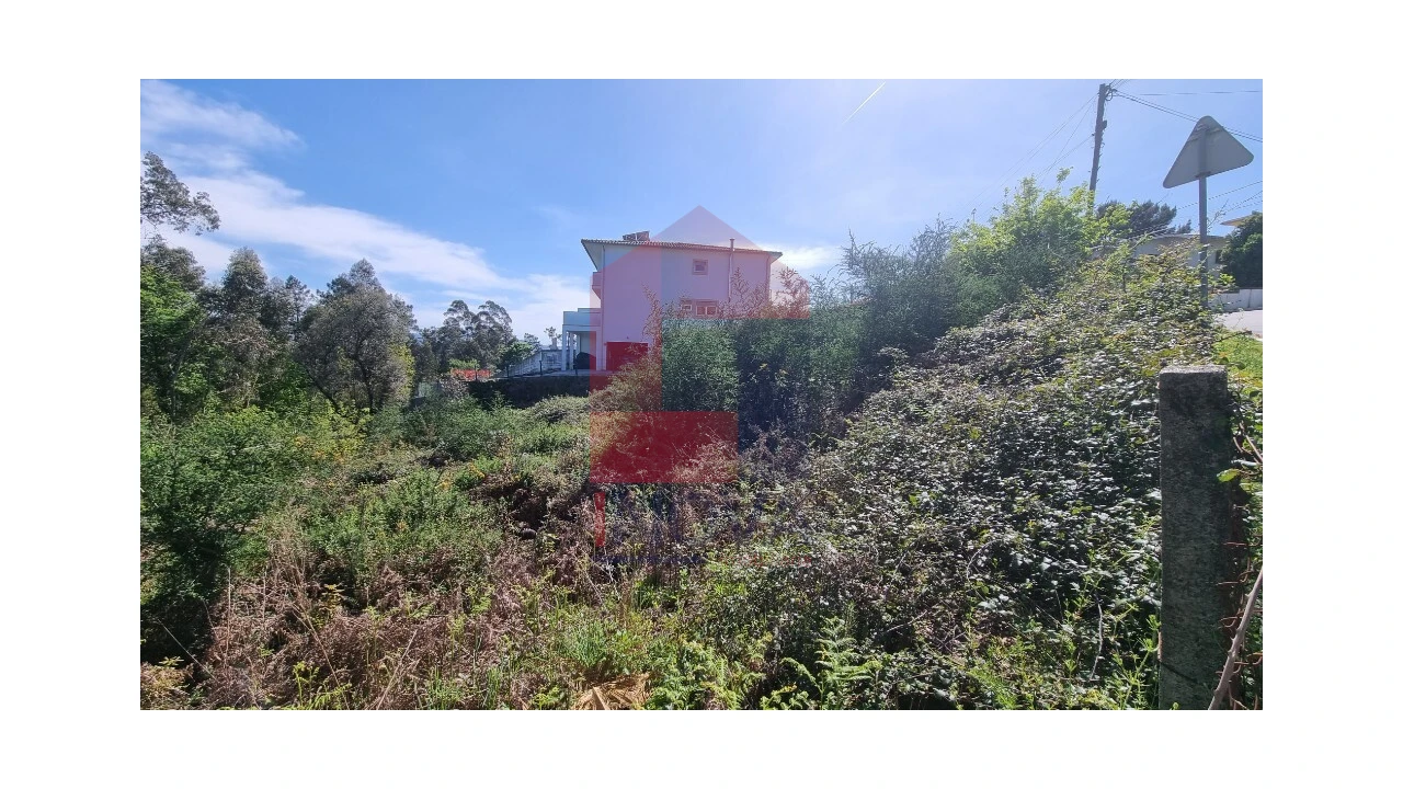 Terreno para Venda em Vila Verde e Barbudo Foto 4