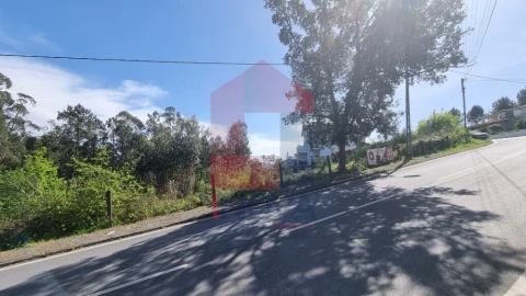 Terreno para Venda em Vila Verde e Barbudo