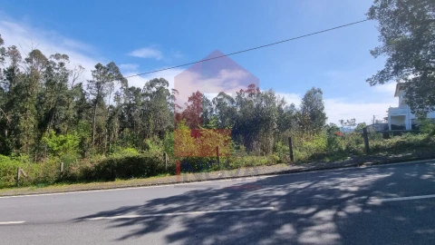 Terreno para Venda em Vila Verde e Barbudo