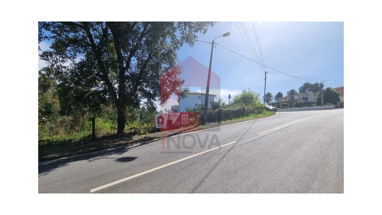 Terreno para Venda em Vila Verde e Barbudo Foto 1