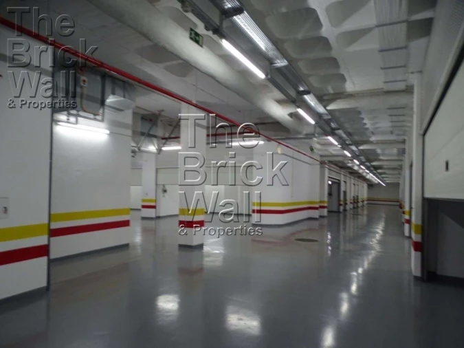 Garagem para Venda em Alverca do Ribatejo e Sobralinho Foto 1