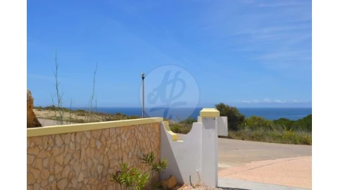 Moradia T4 para Venda em Luz