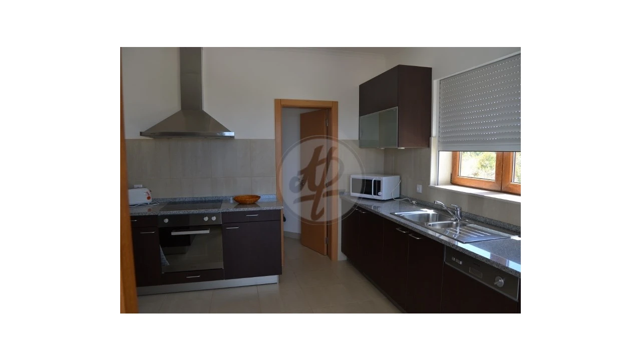 Moradia T4 para Venda em Luz Foto 10