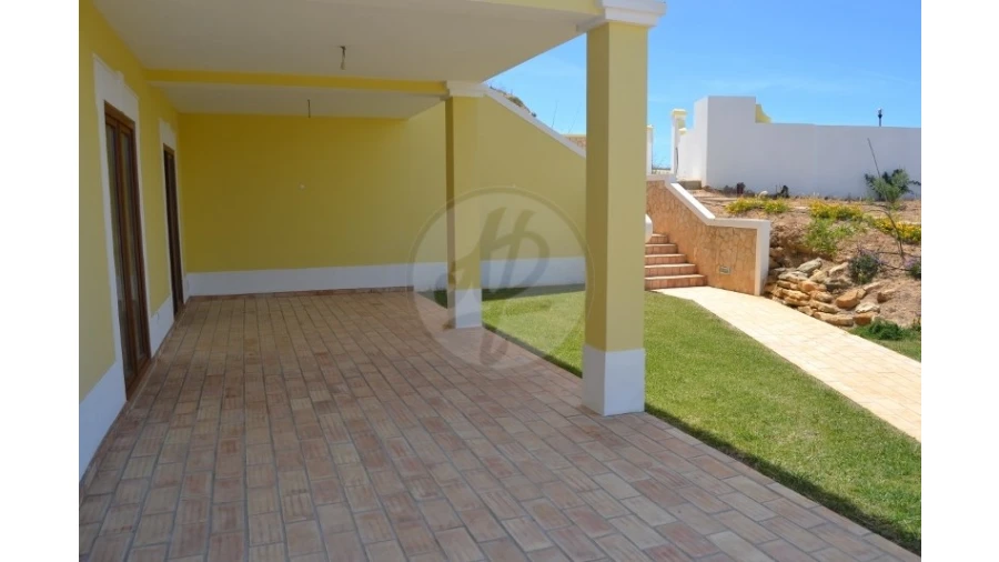 Moradia T4 para Venda em Luz Foto 21