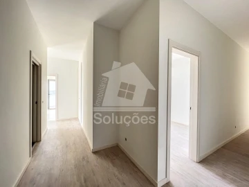 Apartamento T4 para Venda em Portimão