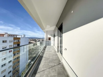 Apartamento T4 para Venda em Portimão