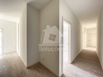 Apartamento T4 para Venda em Portimão