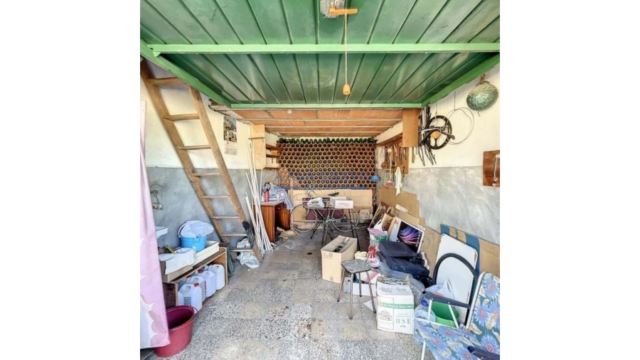 Garagem para Venda em Amora Foto 3
