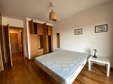 Apartamento T1 para Arrendamento em Paranhos
