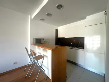 Apartamento T1 para Arrendamento em Paranhos