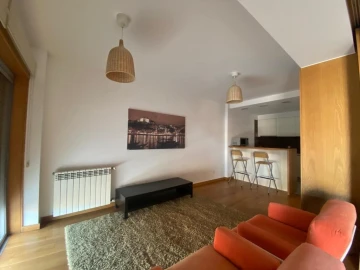 Apartamento T1 para Arrendamento em Paranhos