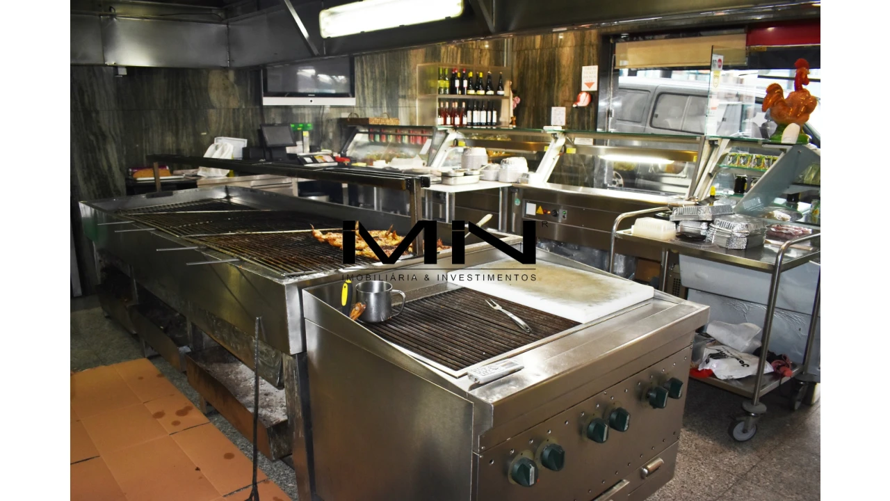 Negócio para Venda em Gondomar (São Cosme), Valbom e Jovim Foto 7