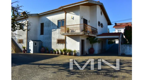 Moradia T3 para Venda em Gondomar (São Cosme), Valbom e Jovim