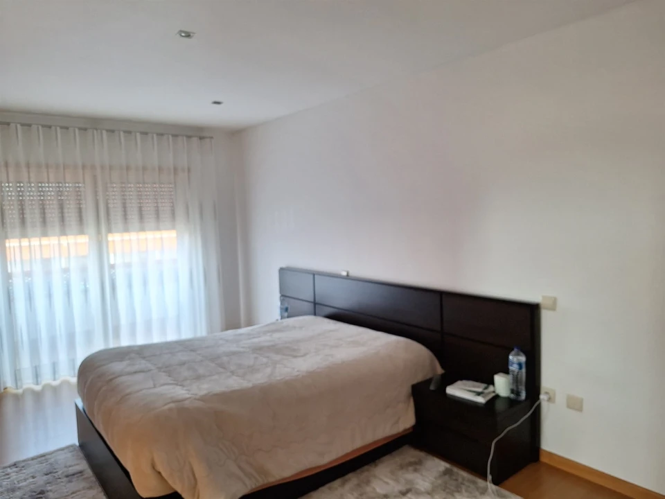 Moradia T5 para Venda em Monte Real e Carvide Foto 6