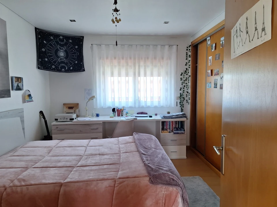 Moradia T5 para Venda em Monte Real e Carvide Foto 7