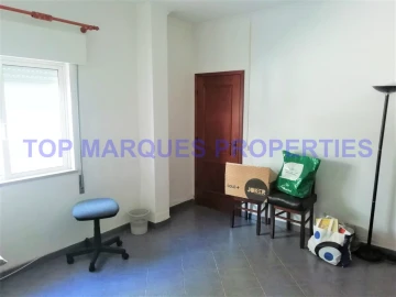 Loja para Venda em Olhão