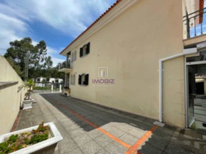 Moradia T4 para Venda em Santa Joana Foto 33