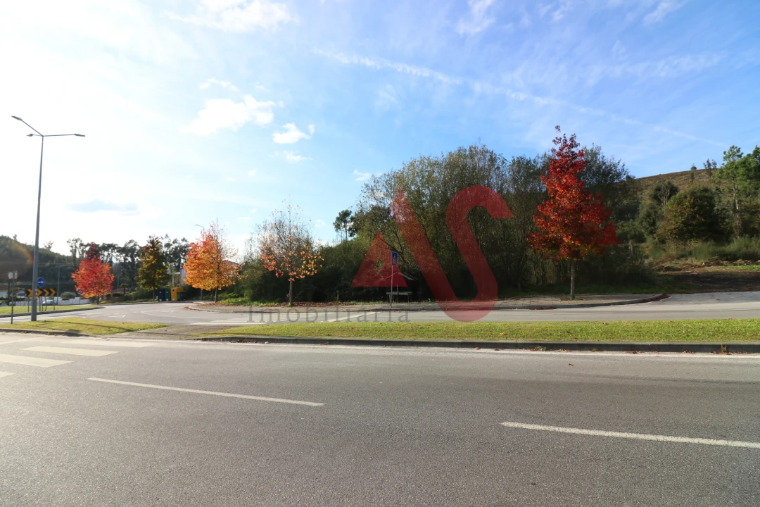 Terreno para Venda em Cristelos, Boim e Ordem Foto 2