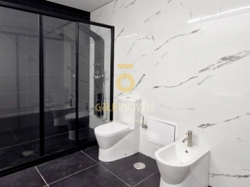 Apartamento T2 para Venda em O. Azeméis, Riba-Ul, Ul, Macinhata Seixa, Madail