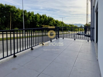 Apartamento T2 para Venda em O. Azeméis, Riba-Ul, Ul, Macinhata Seixa, Madail