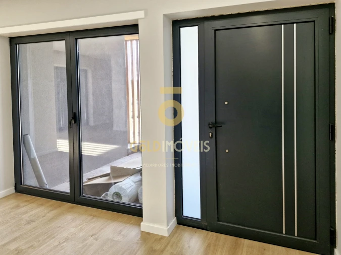 Apartamento T2 para Venda em O. Azeméis, Riba-Ul, Ul, Macinhata Seixa, Madail Foto 6