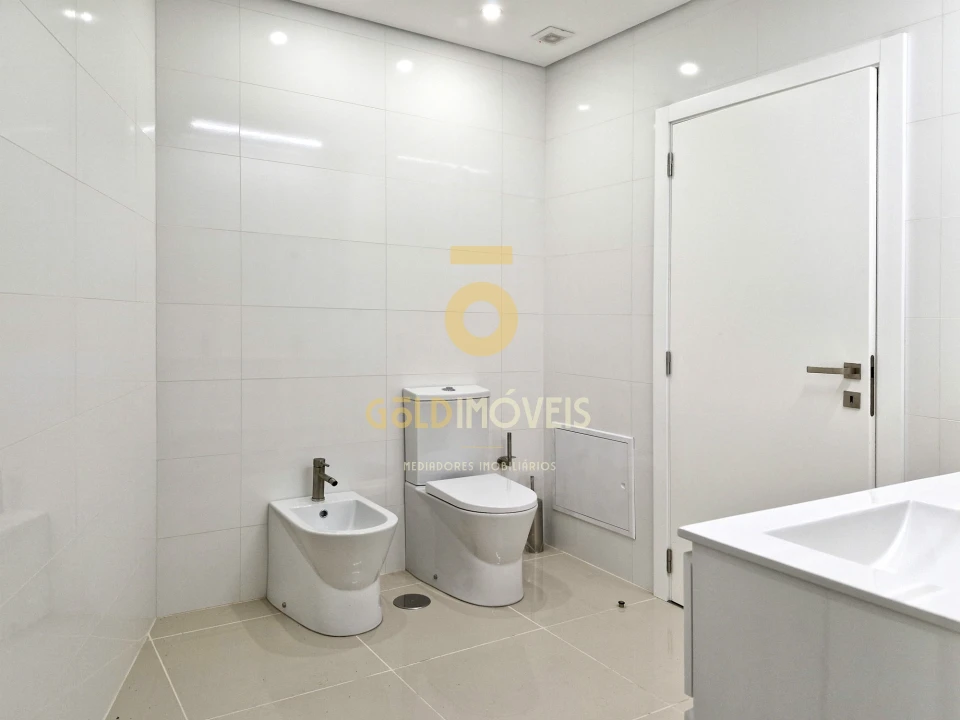 Apartamento T2 para Venda em O. Azeméis, Riba-Ul, Ul, Macinhata Seixa, Madail Foto 22